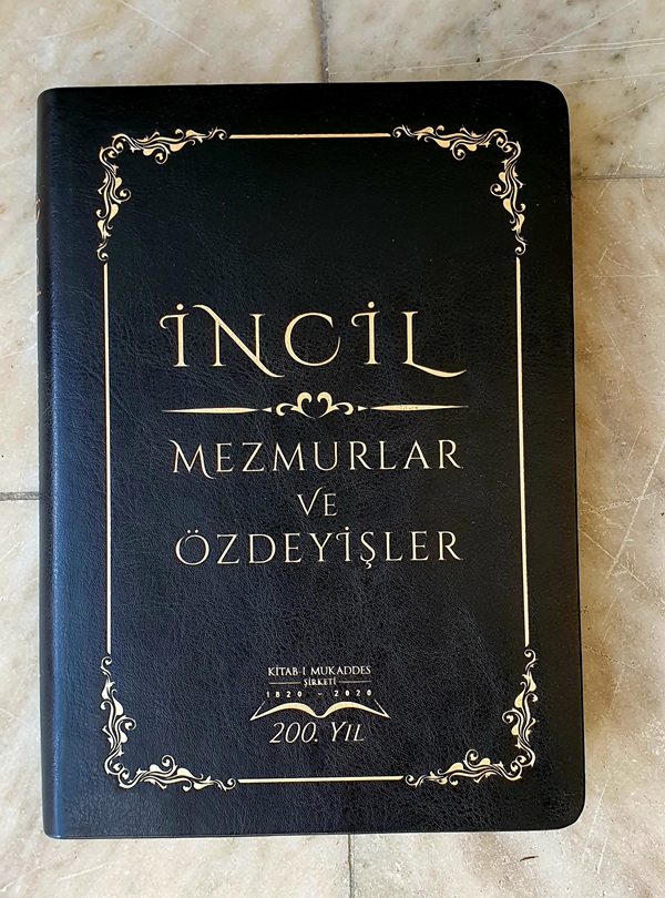 İncil ve Mezmurlar
